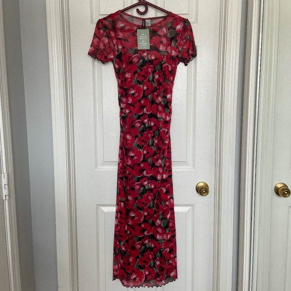 NWT Floral Red H&M Dress - Picture 1 of 10
